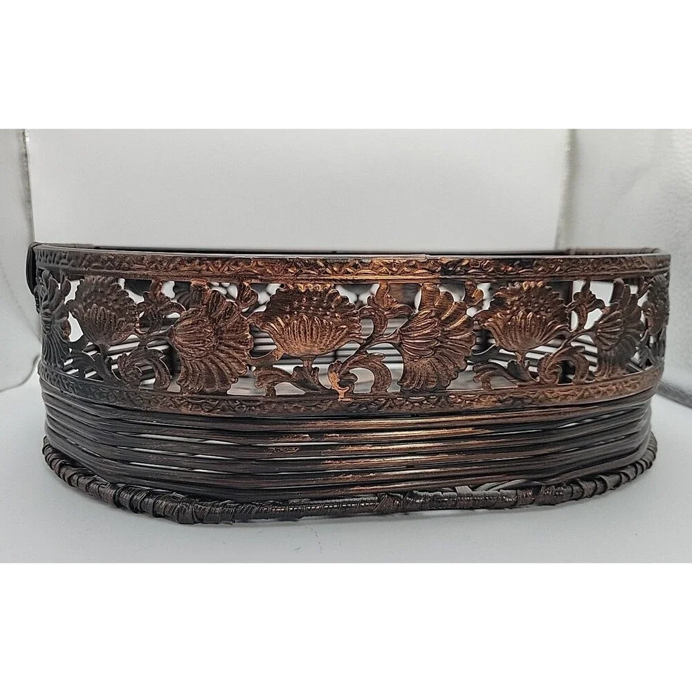 Metal & Wicker Tray Or Decor ~ Vtg Oval Brown Bambo & Copper Look ~ Well Made